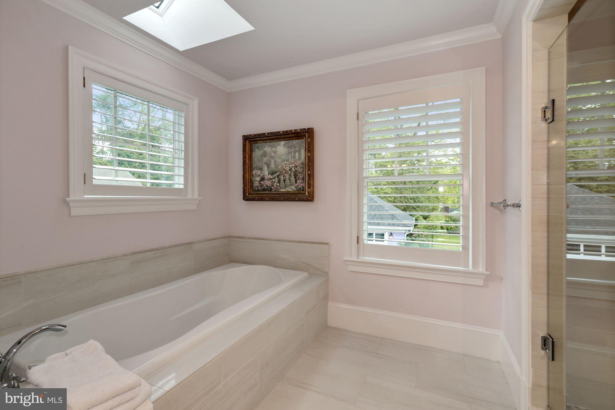 10011 Frederick Avenue Kensington, MD 20895 - Photo 39 of 72 Master Bath