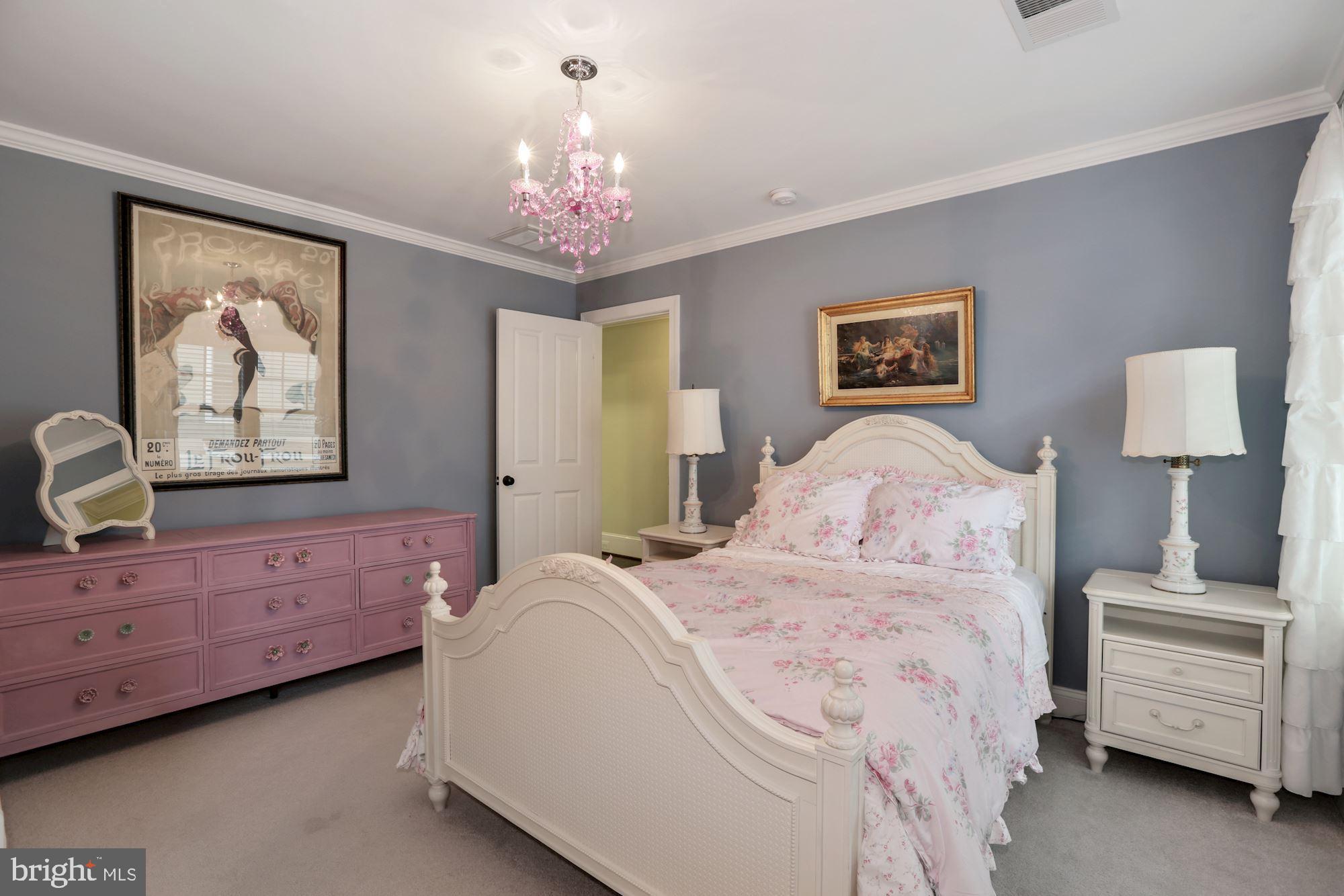 10011 Frederick Avenue Kensington, MD 20895 - Photo 44 of 72 Bedroom #2 with En-suite Bath