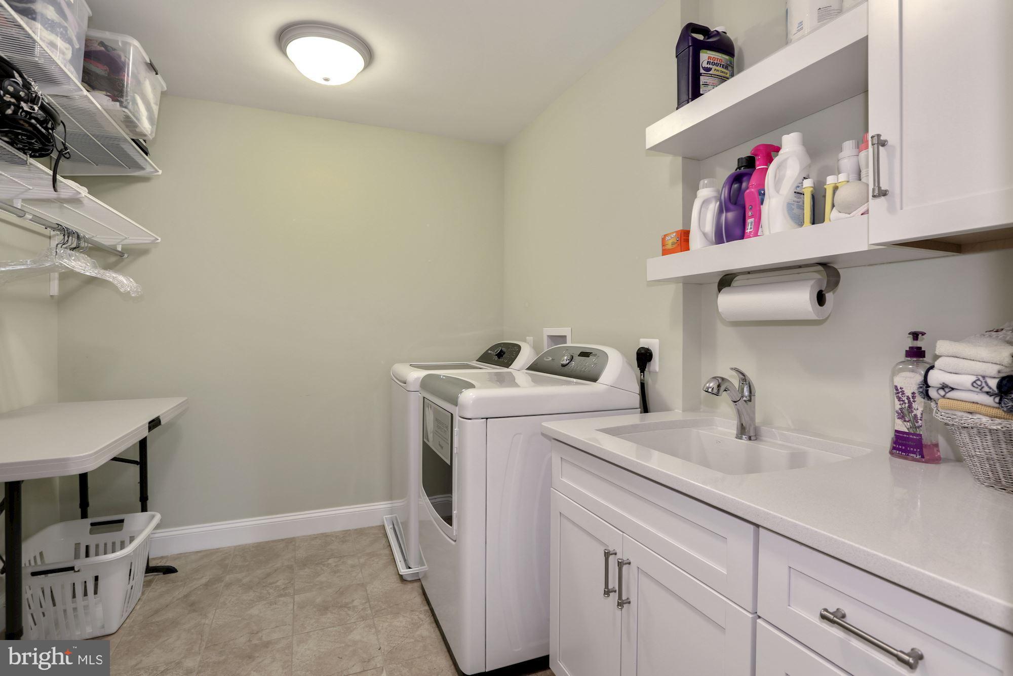 10011 Frederick Avenue Kensington, MD 20895 - Photo 52 of 72 Upper Level Laundry