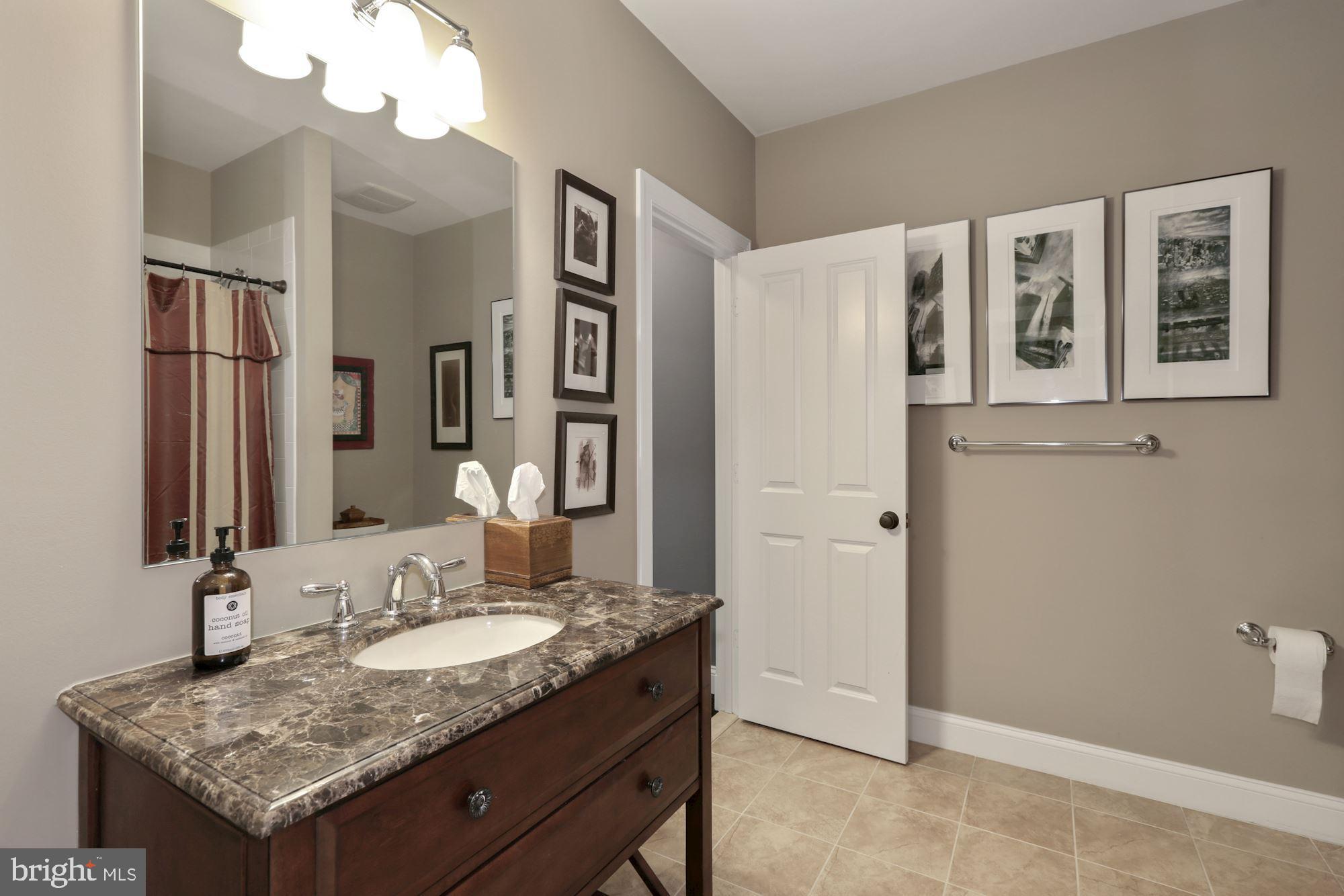 10011 Frederick Avenue Kensington, MD 20895 - Photo 59 of 72 Bathroom #4