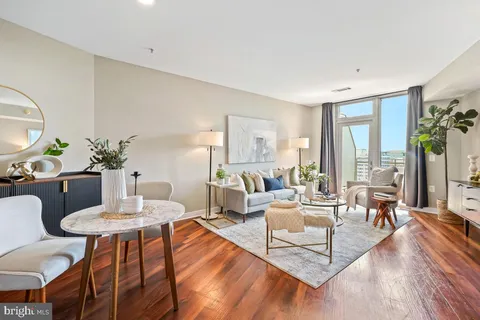 $519,000 | 555 Massachusetts Avenue Northwest, Unit 1419, Washington, DC 20001