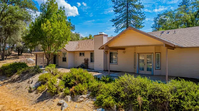 $499,999 | 41028 Shandee Lane, Ahwahnee, CA 93601