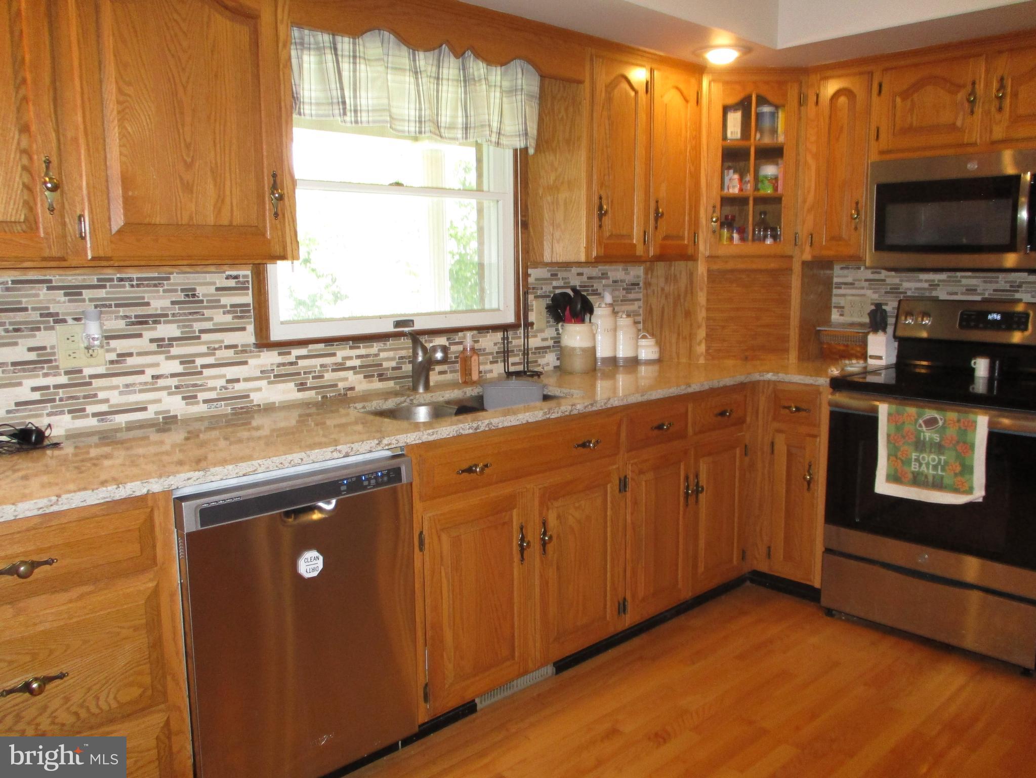 526 Sugar Hollow Road Berkeley Springs, WV 25411 - Photo 13 of 57
