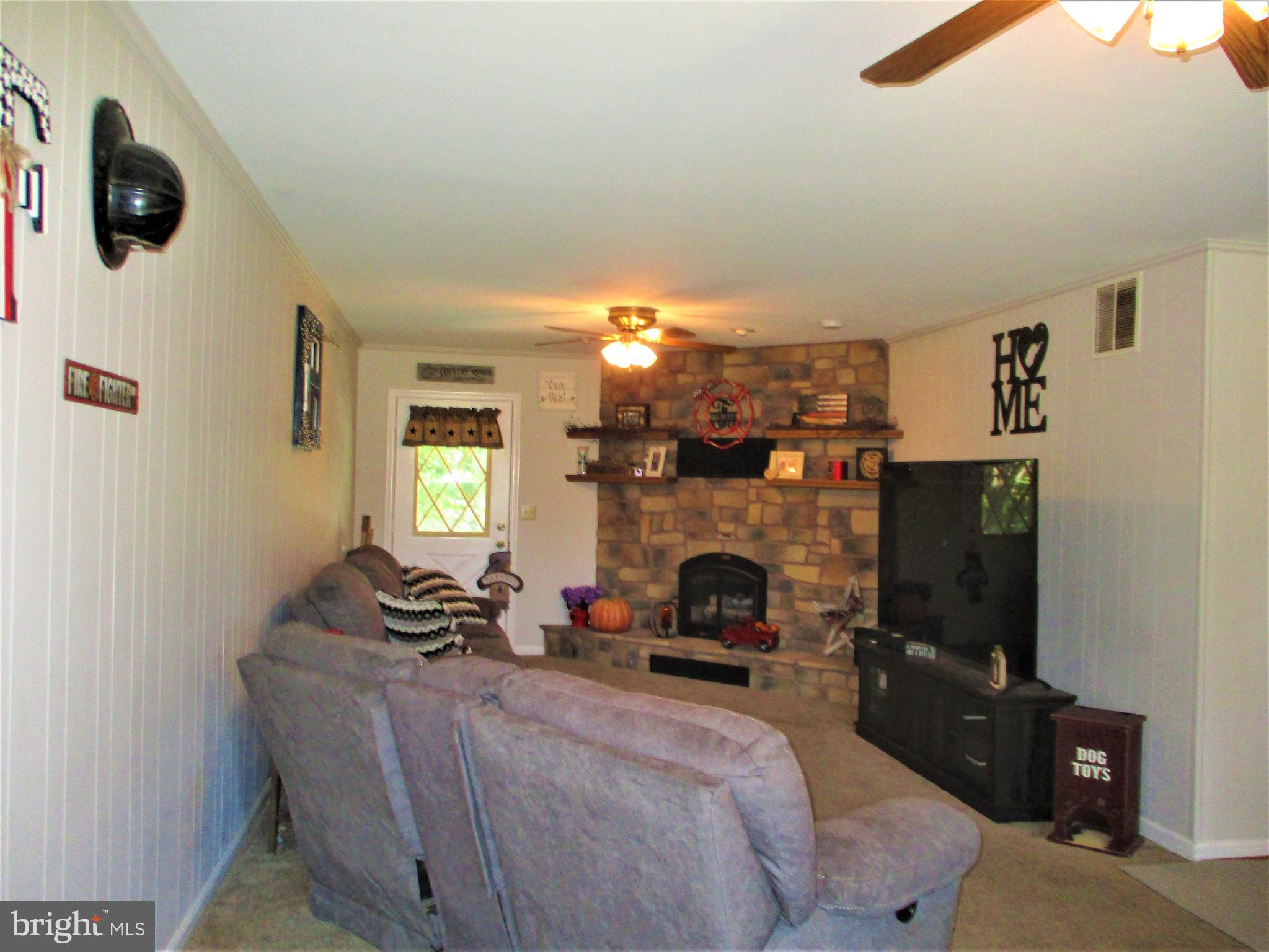 526 Sugar Hollow Road Berkeley Springs, WV 25411 - Photo 19 of 57