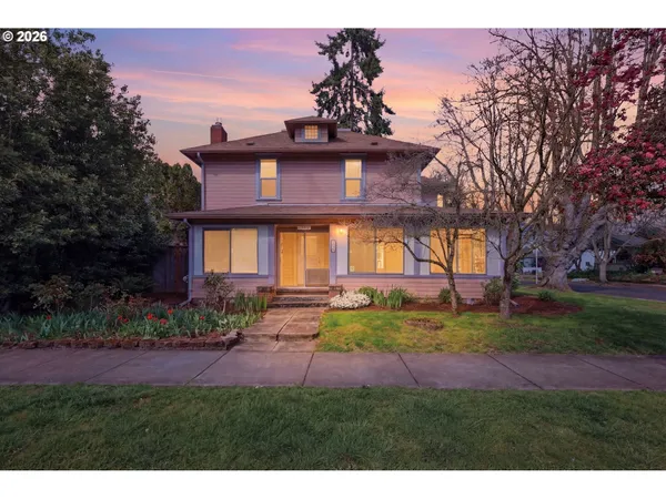 $440,000 | 446 E Street, Springfield, OR 97477