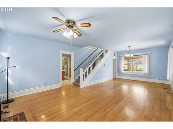 $440,000 | 446 E Street, Springfield, OR 97477
