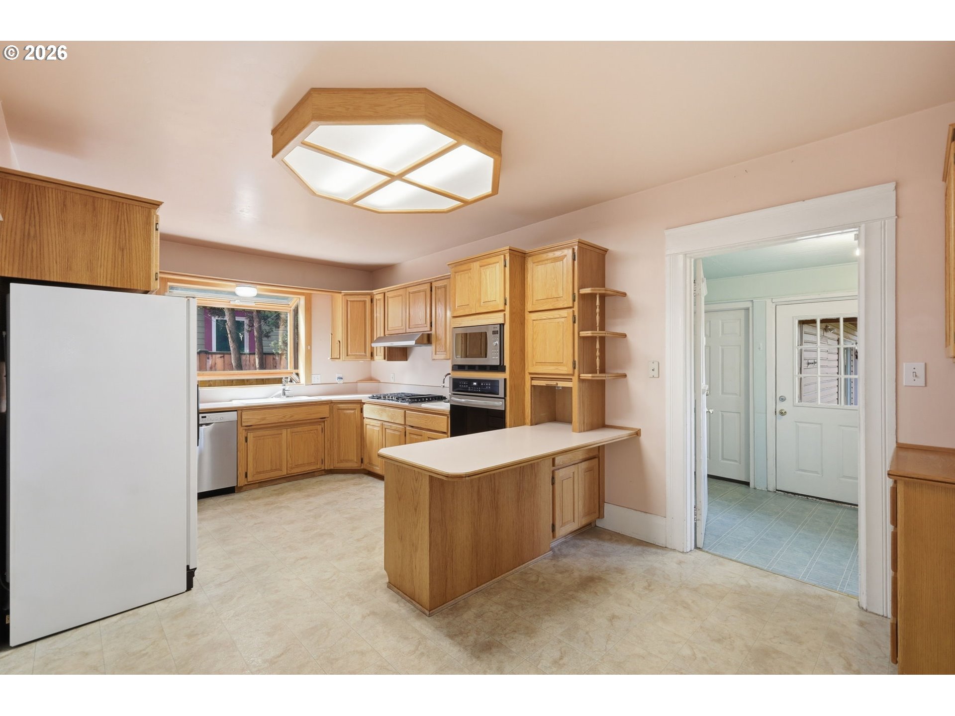 446 E Street Springfield, OR 97477 - Photo 19 of 42 Gallery Image 19