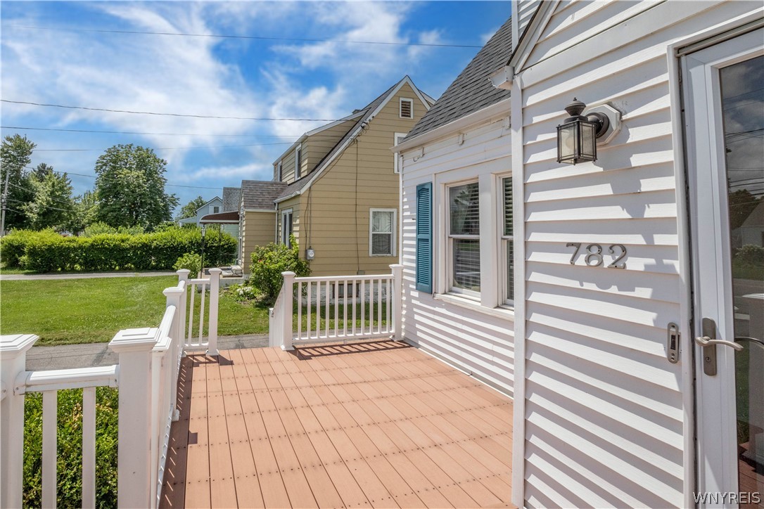 782 Beach Road Cheektowaga, NY 14225 - Photo 34 of 45