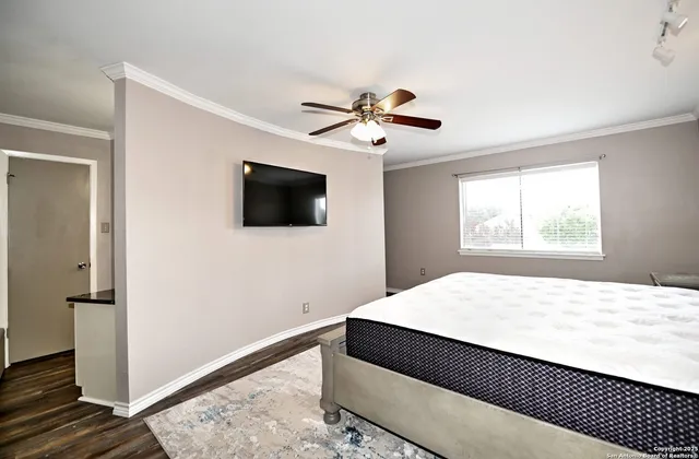 $155,900 | 10819 Crown Vw Drive, San Antonio, TX 78239