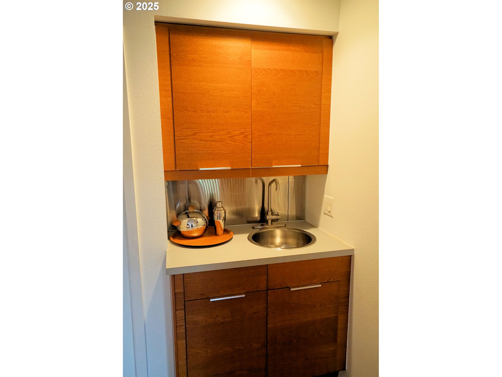 124 Southwest 6th Court Gresham, OR 97080 - Photo 21 of 48