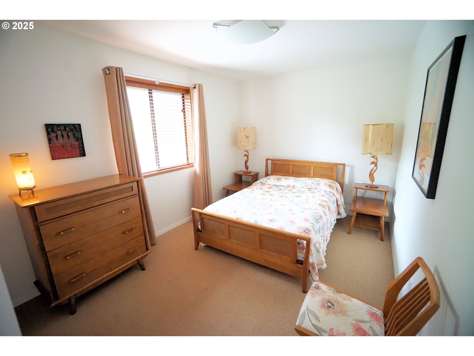 124 Southwest 6th Court Gresham, OR 97080 - Photo 33 of 48