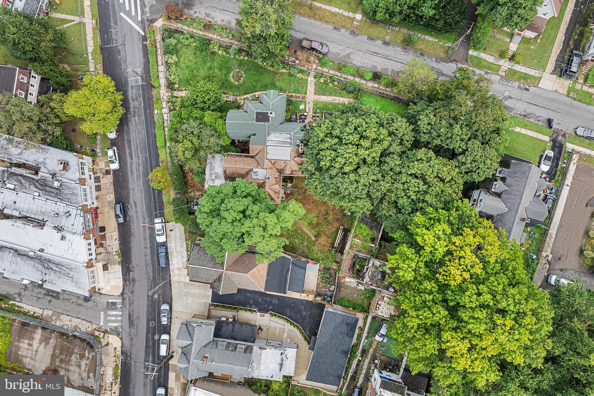 an outdoor view of garden