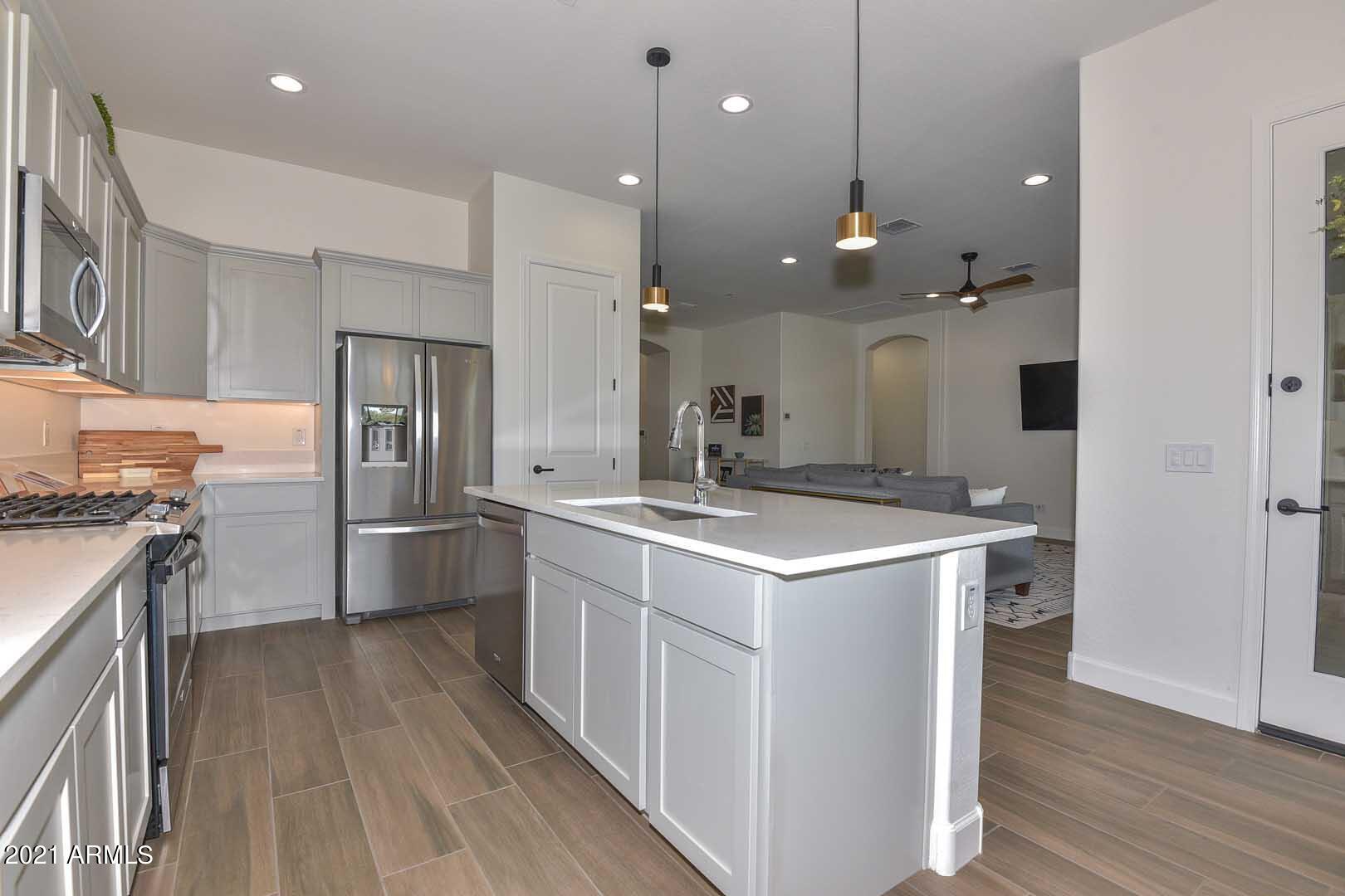 17787 West Sunward Drive Goodyear, AZ 85338 - Photo 11 of 50 Kitchen2