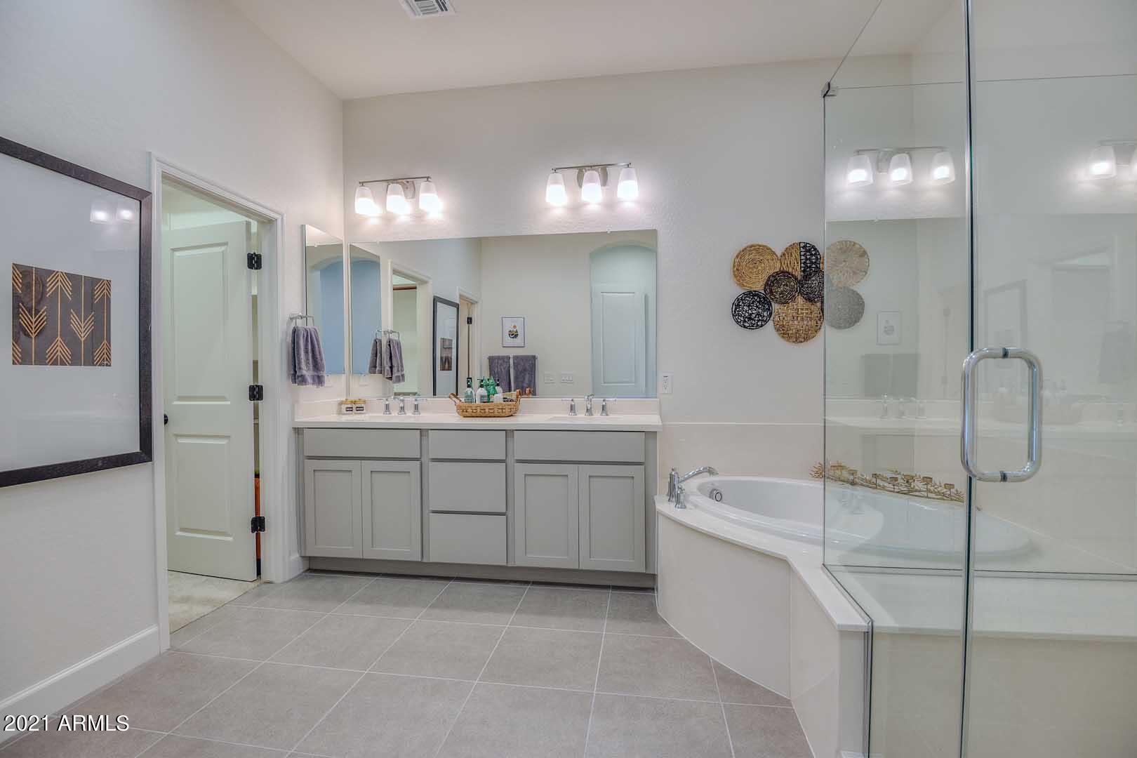 17787 West Sunward Drive Goodyear, AZ 85338 - Photo 26 of 50 Master Bath