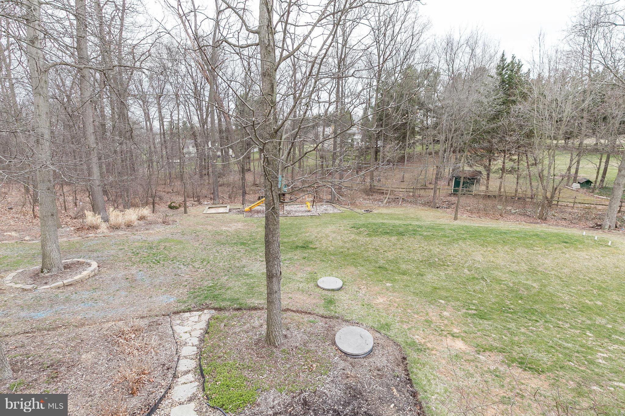 1231 Nottingham Road Westminster, MD 21157 - Photo 29 of 30 View of backyard
