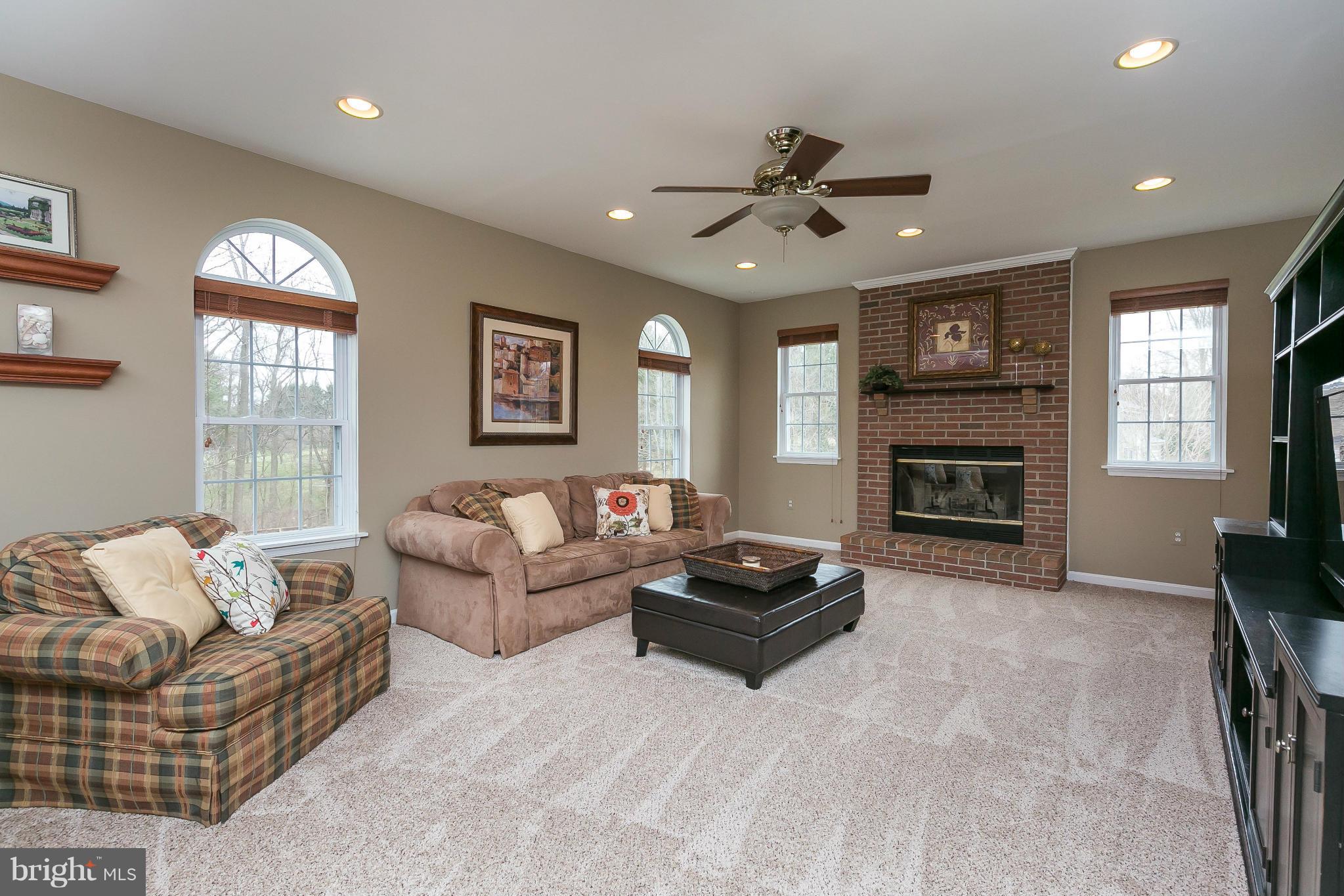 1231 Nottingham Road Westminster, MD 21157 - Photo 9 of 30 Family Room