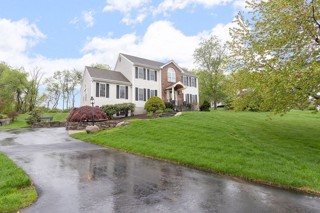 19 Miele Road Marlborough, MA 01752 - Photo 2 of 39 Gallery Image 2