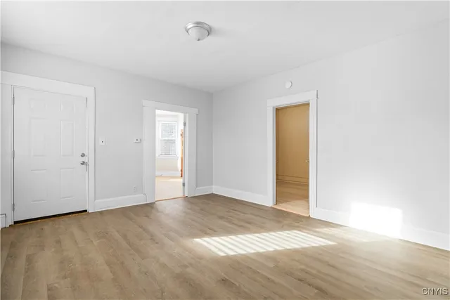 $220,000 | 806 Wager Street, Utica, NY 13502