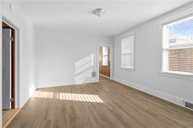 $220,000 | 806 Wager Street, Utica, NY 13502