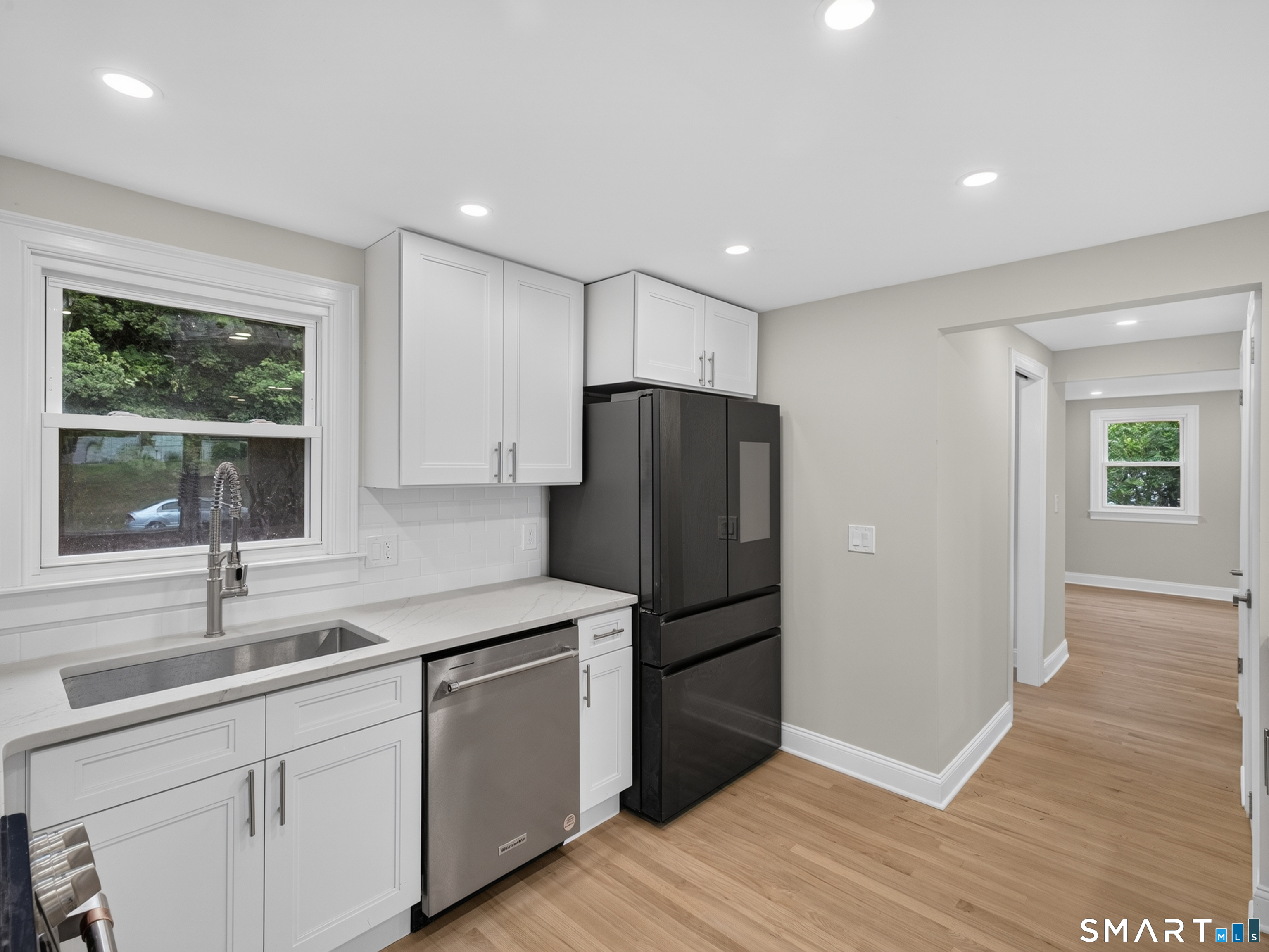 59 Noank Ledyard Road Groton, CT 06355 - Photo 10 of 39