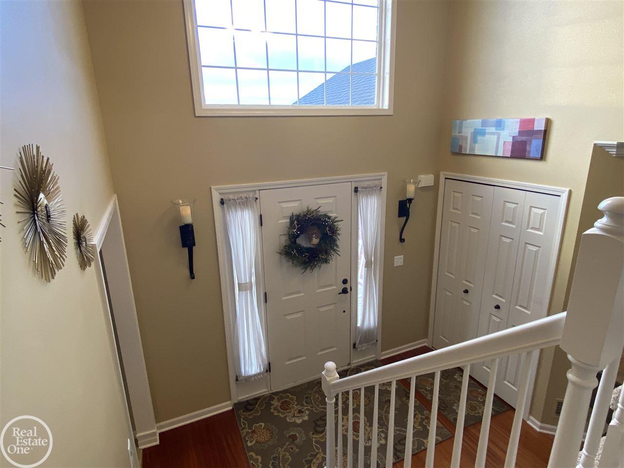 55542 Raspberry Drive Macomb, MI 48042 - Photo 21 of 43 50031094-20.JPG