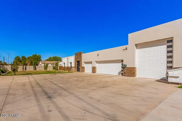 $2,300,000 | 6521 North Citrus Road, Waddell, AZ 85355