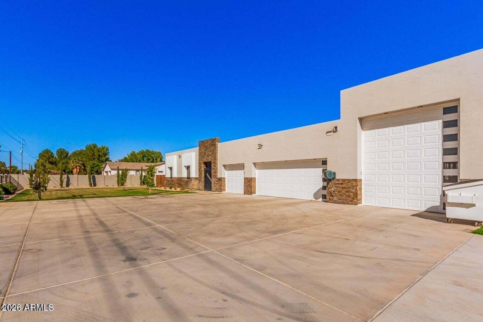 6521 North Citrus Road Waddell, AZ 85355 - Photo 3 of 48 citrus photo 3