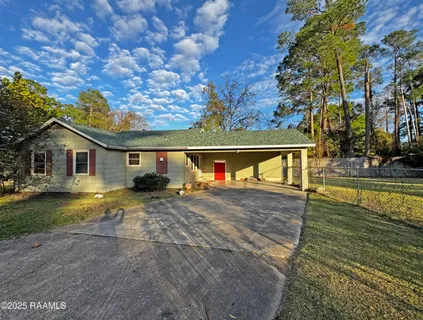 $129,000 | 131 West Dunbar Avenue, Opelousas, LA 70570