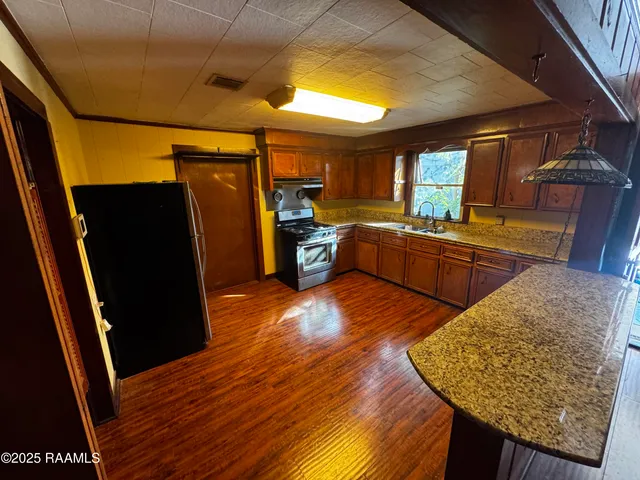 $129,000 | 131 West Dunbar Avenue, Opelousas, LA 70570