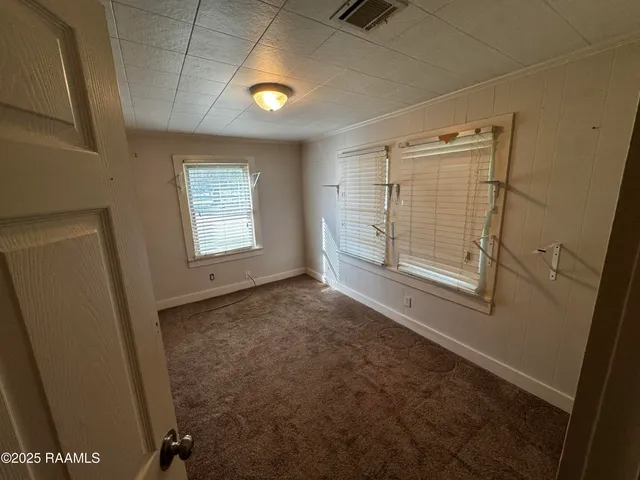 $129,000 | 131 West Dunbar Avenue, Opelousas, LA 70570