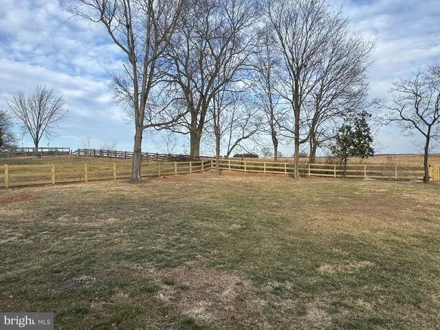 $2,850 | 8787 Hickory Hill, Walkersville, MD 21793