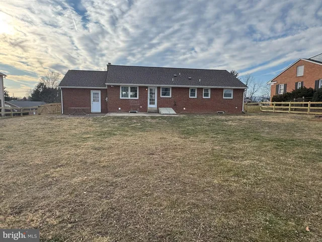 $2,850 | 8787 Hickory Hill, Walkersville, MD 21793