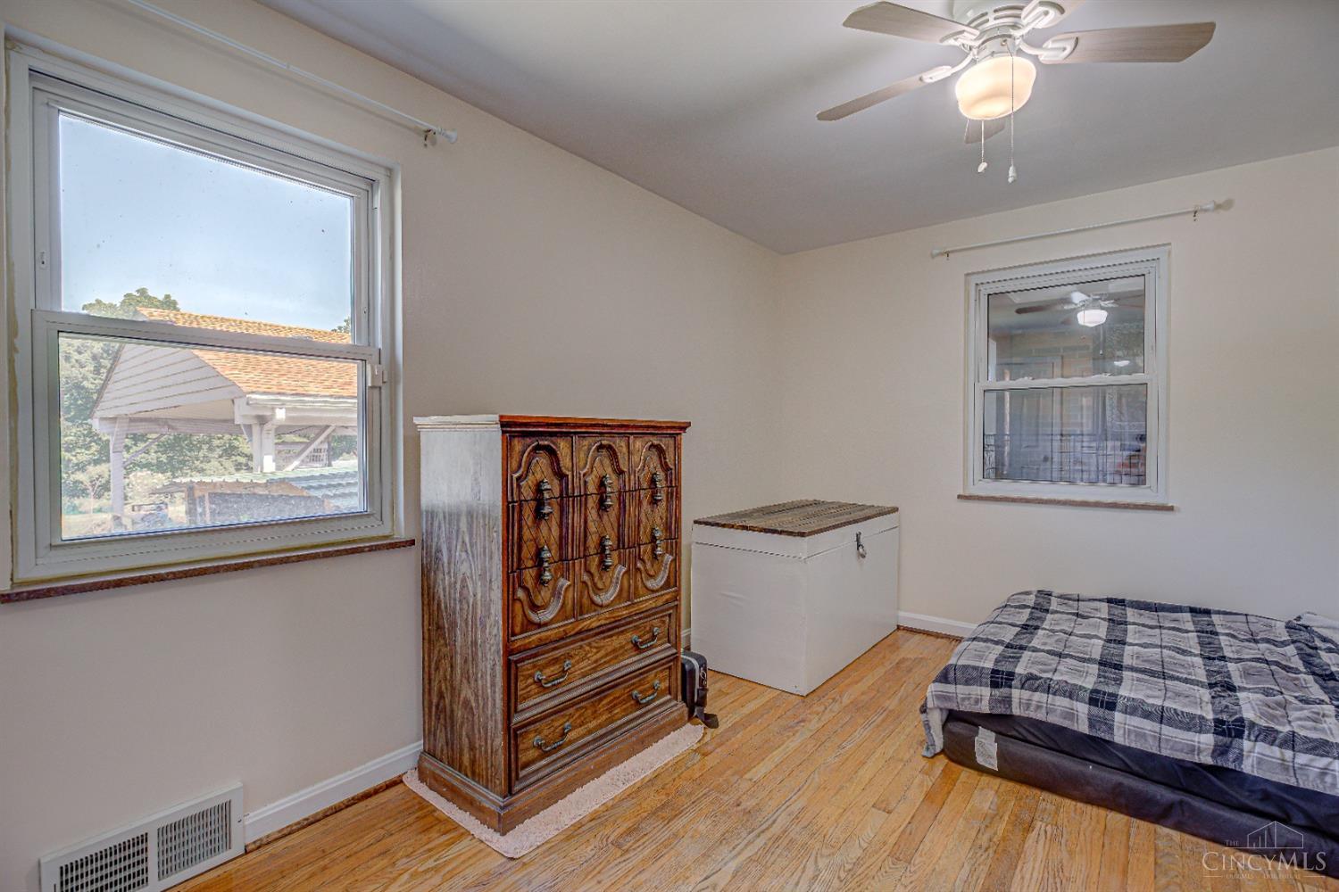 10614 West Mill Road Cincinnati, OH 45240 - Photo 16 of 36