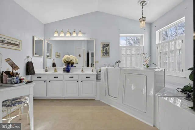 $870,000 | 8372 Tenbrook Drive, Gainesville, VA 20155