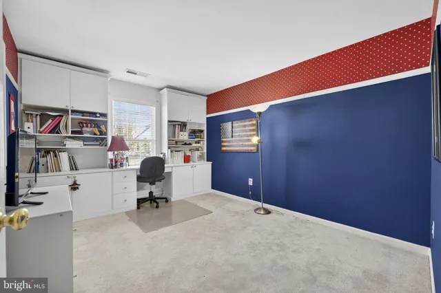 $870,000 | 8372 Tenbrook Drive, Gainesville, VA 20155