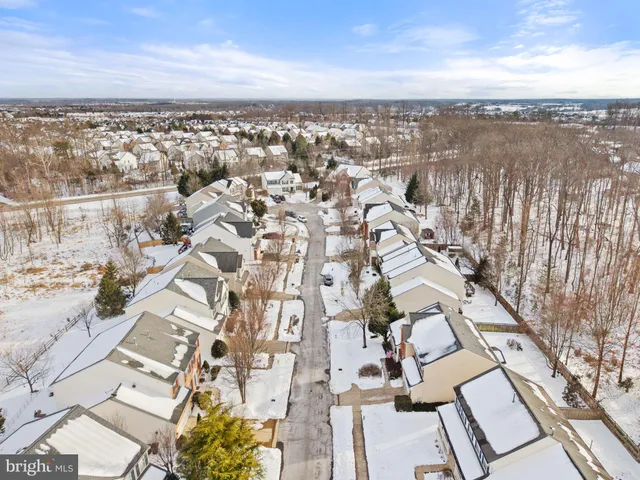 $870,000 | 8372 Tenbrook Drive, Gainesville, VA 20155