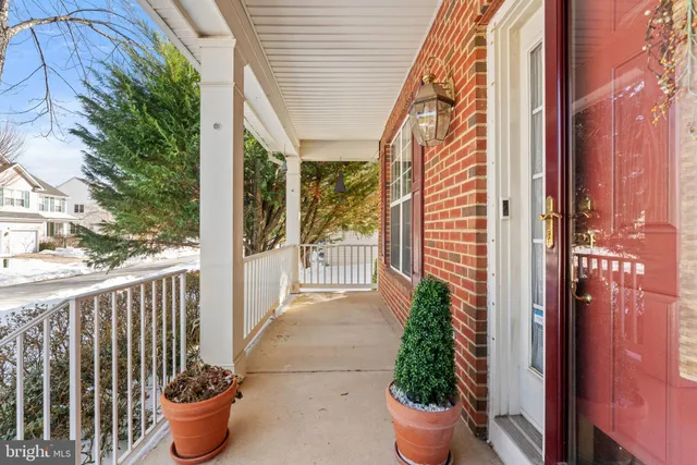 $870,000 | 8372 Tenbrook Drive, Gainesville, VA 20155