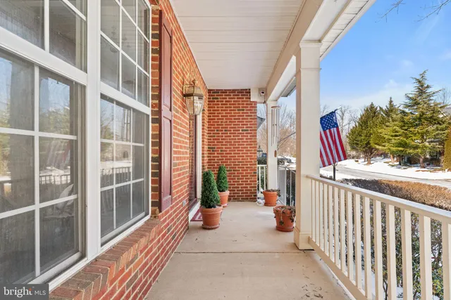 $870,000 | 8372 Tenbrook Drive, Gainesville, VA 20155