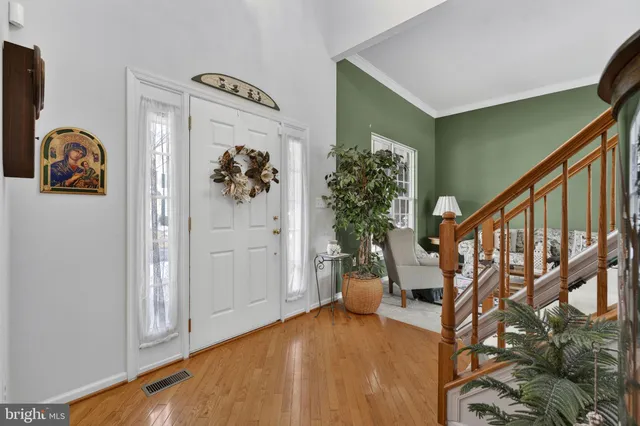 $870,000 | 8372 Tenbrook Drive, Gainesville, VA 20155