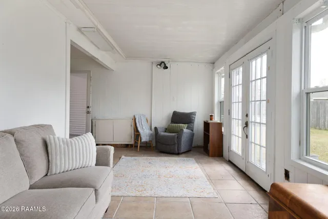 $242,000 | 115 Tulip Tree Lane, Broussard, LA 70518