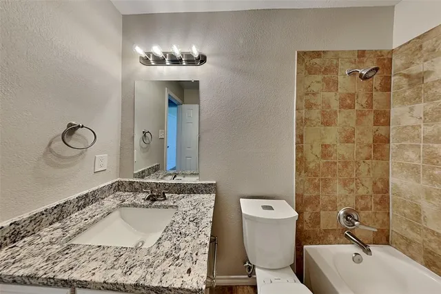 $2,225 | 6917 Wickliff Trail, Plano, TX 75023