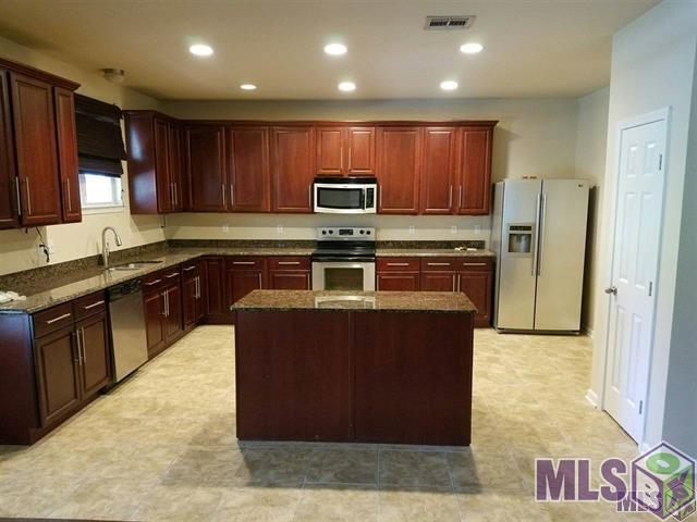 13708 Brookview Avenue Baton Rouge, LA 70815 - Photo 2 of 7