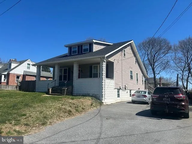 $1,495 | 103 Kenwood Avenue, Catonsville, MD 21228