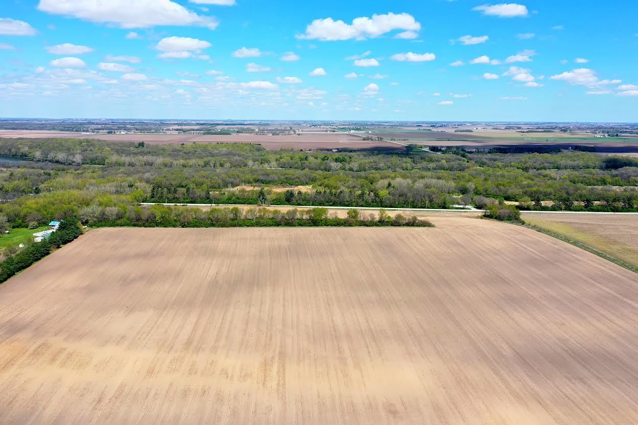 0 Rt 113 Bonfield, IL 60913 - Photo 4 of 9 a view of a road with an ocean view