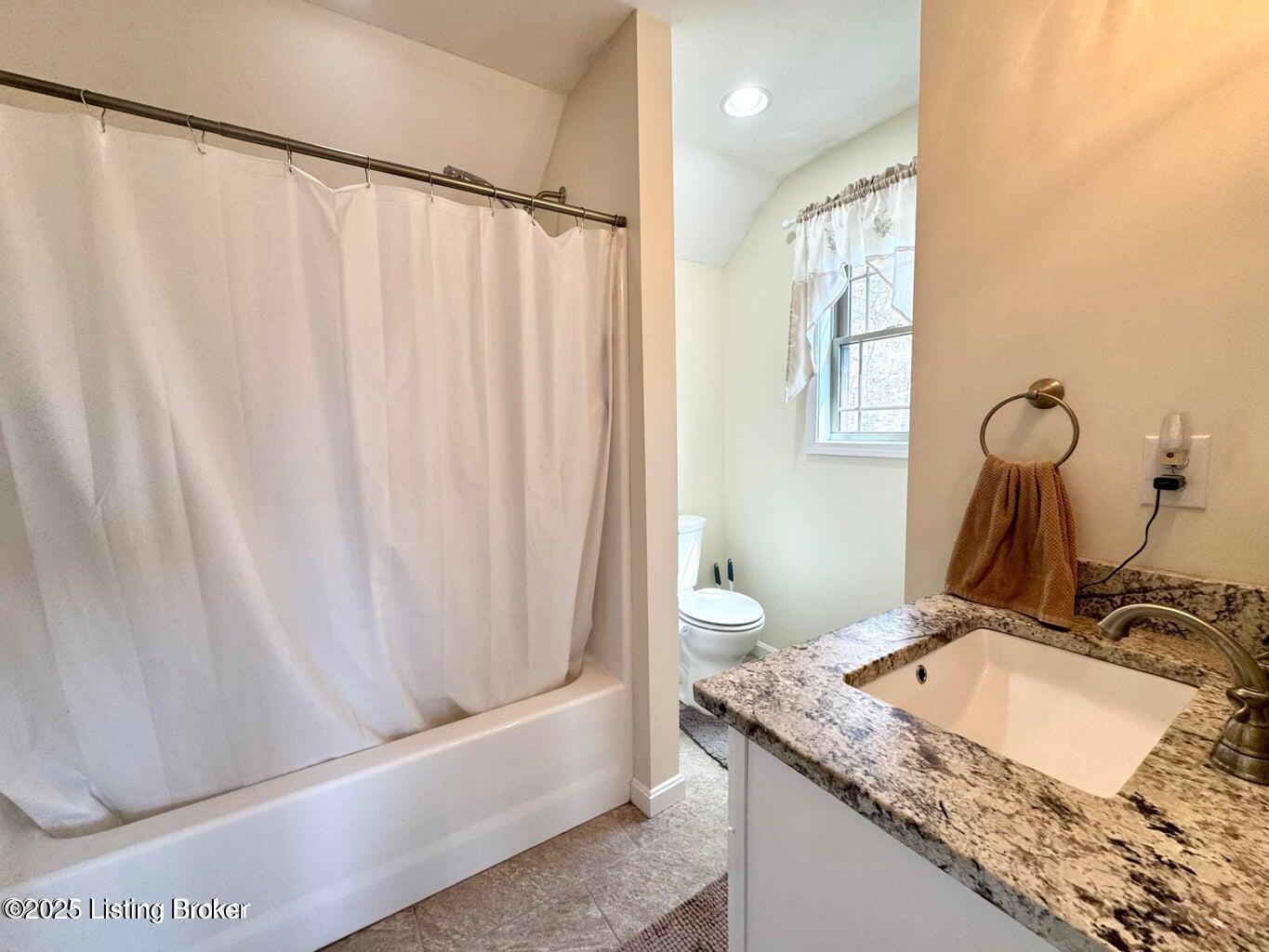 525 North Riverbend Road Leitchfield, KY 42754 - Photo 61 of 96 525-60