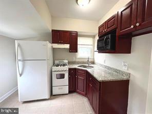 131 Union Street, Unit B Glassboro, NJ 08028 - Photo 5 of 15