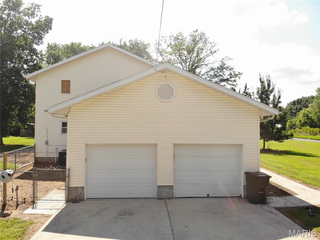 4992 Cross Road Salem, IL 62881 - Photo 8 of 30