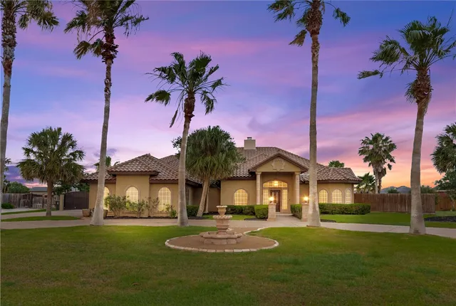 $875,000 | 5514 King Trail, Corpus Christi, TX 78414