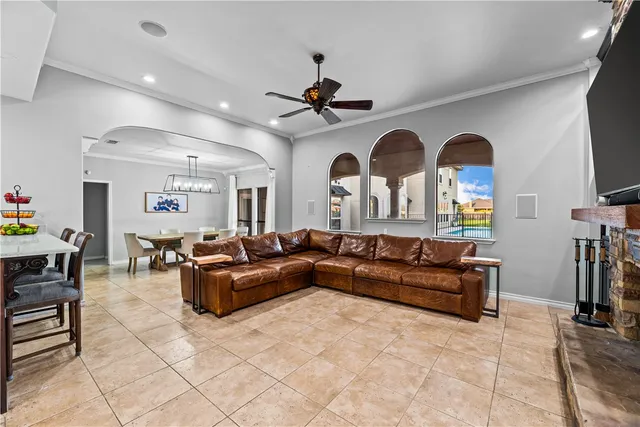 $875,000 | 5514 King Trail, Corpus Christi, TX 78414