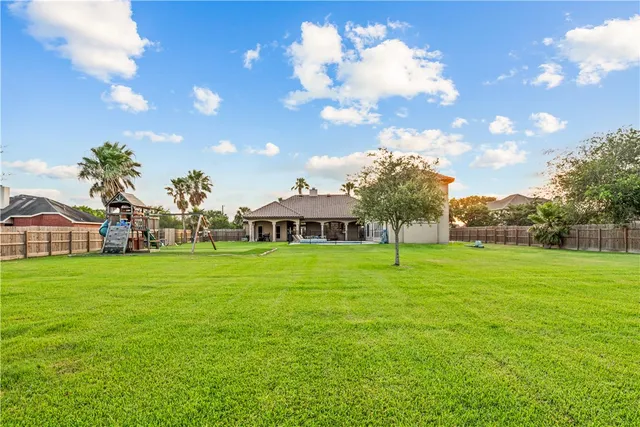 $875,000 | 5514 King Trail, Corpus Christi, TX 78414